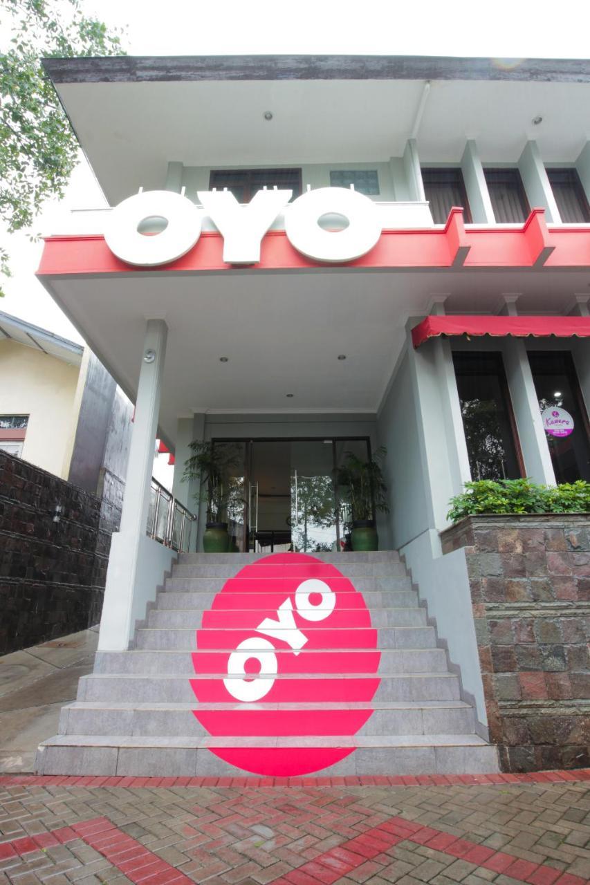 Oyo 202 Kuwera Inn Бандунг Экстерьер фото